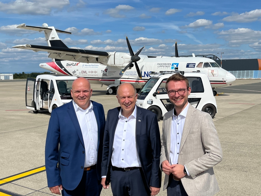 NeMo: Automatisiertes Fahren am Flughafen Paderborn-Lippstadt Airport Heinz Nixdorf